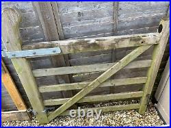 2x Wooden 5 Bar Curved Heel Driveway/Farm Gates Plus Assorted Fittings