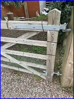 5 Bar Wooden Timber Farm Field Entrance Driveway Gate 12ft wide X 4ft high