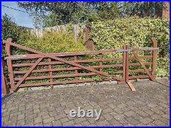 5 bar wooden gate (Pair)