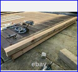 6ft Wooden driveway gates 326cm wide Great Condition