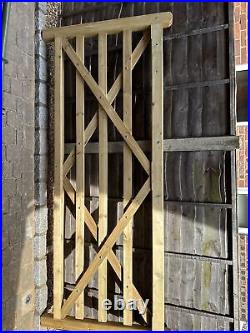 9ft Wooden Gate 5 Bar