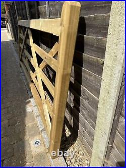 9ft Wooden Gate 5 Bar