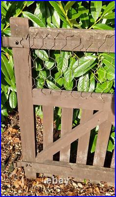 A Pair of Wooden Gates Total width 213.5 cm / 7ft Garden Gates