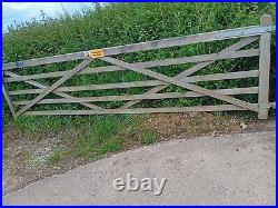 Approx 14ft 5 bar wooden gate