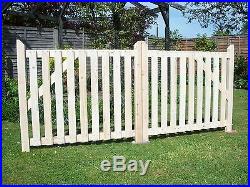 Budget Wooden Driveway Pair of Gates 3ft 6 high. Redwood