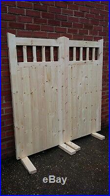 Driveway Gates Wooden Double entrance Gates Cottage style custom made service