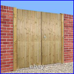 Flat Square Top Double Driveway Gates 2020mm x 1800mm wooden timber redwood