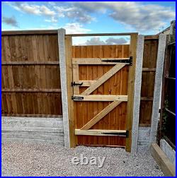 Handcrafted Wooden, Garden, Driveway, Outdoor And Entryway Made Too Measure Gates