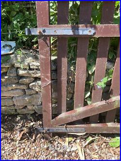 Large Wooden Picket Drive Gates (Double) Including Both Posts & All Fittings