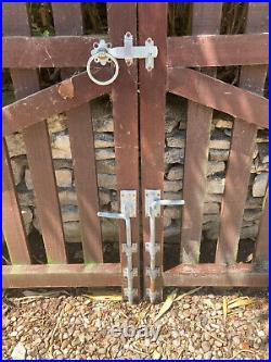 Large Wooden Picket Drive Gates (Double) Including Both Posts & All Fittings