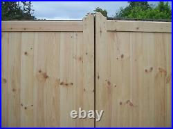 NEW HEAVY DUTY DRIVEWAY GATES TIMBER WOODEN 5ft 8' high 7ft 6' width 70mm depth