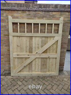New Driveway Gates 10ft x 6ft Standard UK Driveway, Other Sizes Are Available
