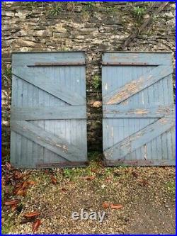 Old wooden driveway garden gates handmade Rattery Sawmills Devon