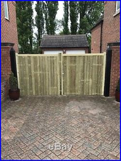 Solid Flat Top Timber Entrance Gates Bespoke Wooden Driveway Gates Made To Order