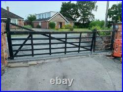 Used Wooden Double Leaf 5 Bar Farm Field Driveway Gate 17 Foot with gate hinges