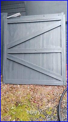 Used wooden gate painted anthracite, pick up only. 1675 mm wide. X 1.770 mm high