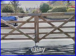 Wood Driveway 5 Bar country wooden gates