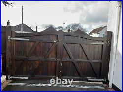 Wooden Double Gate Driveway