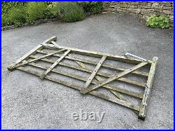 Wooden Drive Way Gate 2 Pieces