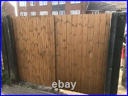 Wooden Driveway Gates 1200 (4ft) Flat Top, Made To Measure