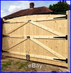 Wooden Driveway Gates! 6ft High 7ft Wide (total Width) Free Hinges & Top Bolt