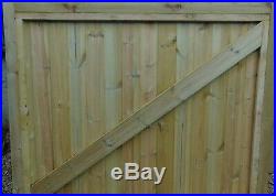 Wooden Driveway Gates, Half Moon Style (BUYING TOTAL WIDTH) 4FT H Bespoke