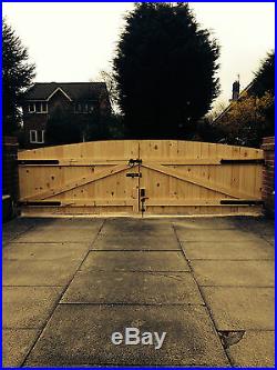 Wooden Driveway Gates Heavy Duty Gates! 4ft 6 Highest Point Free Hinges & Lock