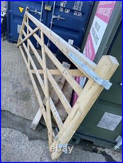 Wooden Gate (brand New) Measuring 12ft In Width & 4ft In Height