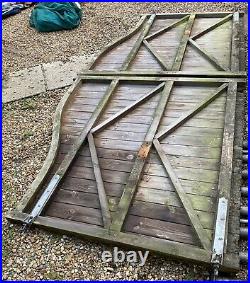 Wooden Swan Neck Driveway Gates 12ft Wide X 6ft High