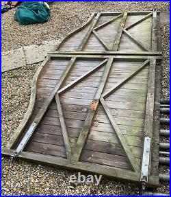 Wooden Swan Neck Driveway Gates 12ft Wide X 6ft High