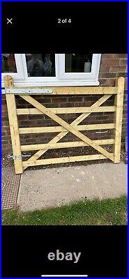 Wooden Timber Field Gate 5 Bar and Timber Post