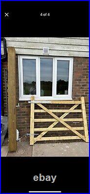 Wooden Timber Field Gate 5 Bar and Timber Post