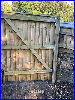 Wooden driveway Gates, Garden gate, Featheredge Gates, includes Ironmongery