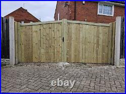 Wooden driveway gate, 2x h 190cm w 220cm heavy duty, Total W440 Cm