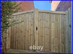 Wooden driveway gate, 2x h 190cm w 220cm heavy duty, Total W440 Cm