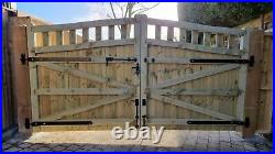 Wooden driveway gate, 2x h 190cm w 220cm heavy duty, Total W440 Cm