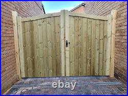 Wooden driveway gate h 1.8m w 2.4m heavy duty frame 7x10cm